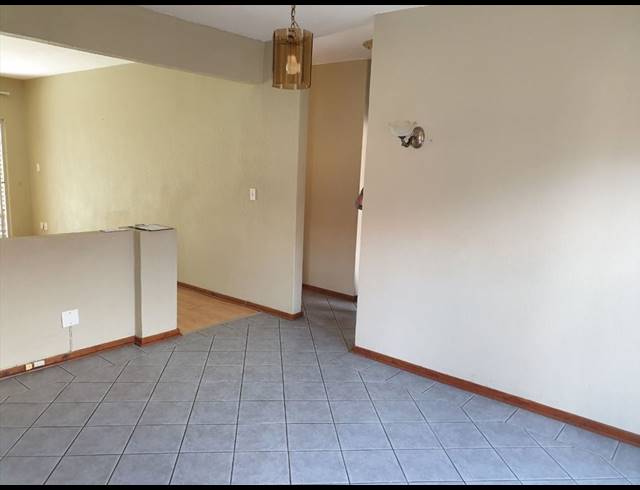 2 BEDROOM APARTMENT FOR SALE IN EDLEEN
